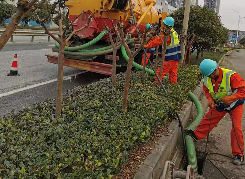 盖州市政管道清淤